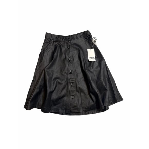 Unique Vintage Dresses & Skirts - Unique Vintage Vegan Leather A-line Skirt Full Circle Buttons Pockets Medium